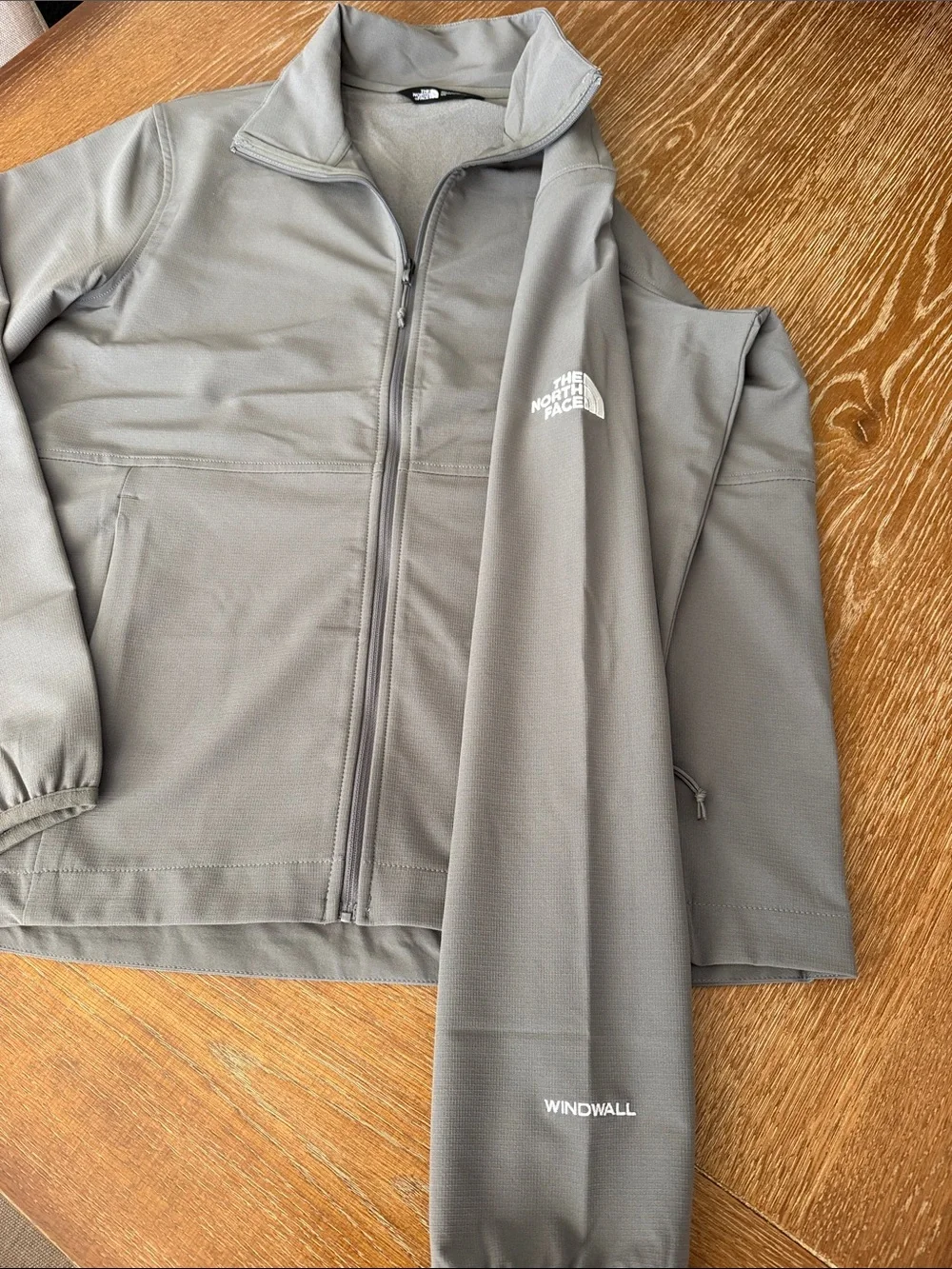 The North Face Men's Light Gray Performance Full-Zip Jacket